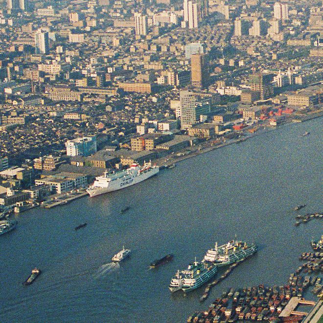 江河澎湃2024｜从图片看黄浦江边9处地标的变迁(图5)
