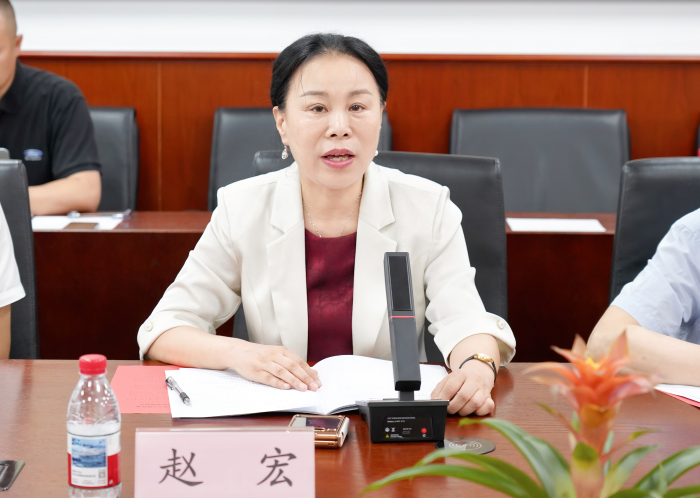 《2025年货车司机从业状况调查报告》发布会暨第十期现代物流与供应链智库论坛在京召开(图5)