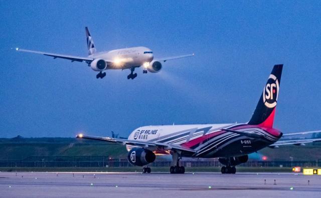 一张航线网丈量中国航空物流——鄂州花湖国际机场投运3周年(图2)