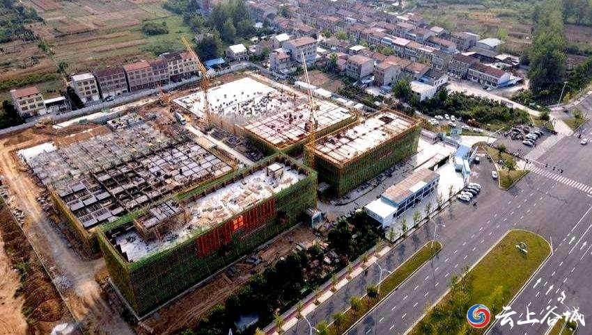 招商出彩·谷城更精彩｜谷城县住建局：“分阶段许可”助力城乡智慧物流园跑出“加速度”(图4)