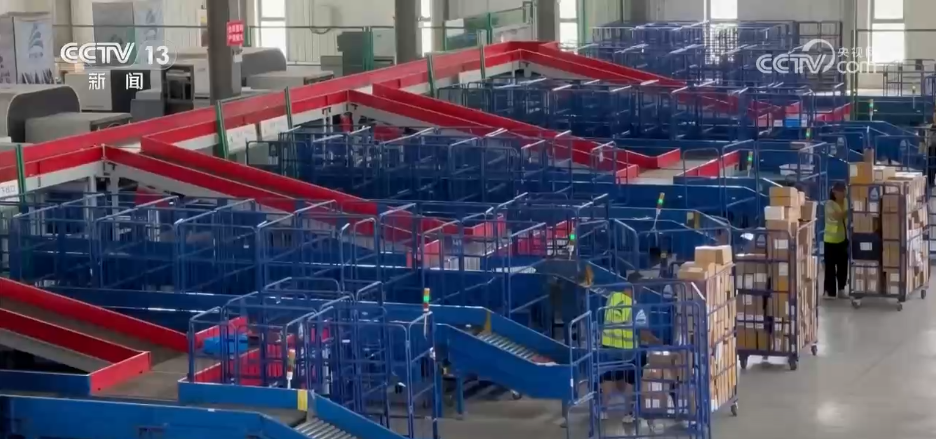 航空公路物流网络持续织密“货畅其流”见证经济蓬勃活力(图4)