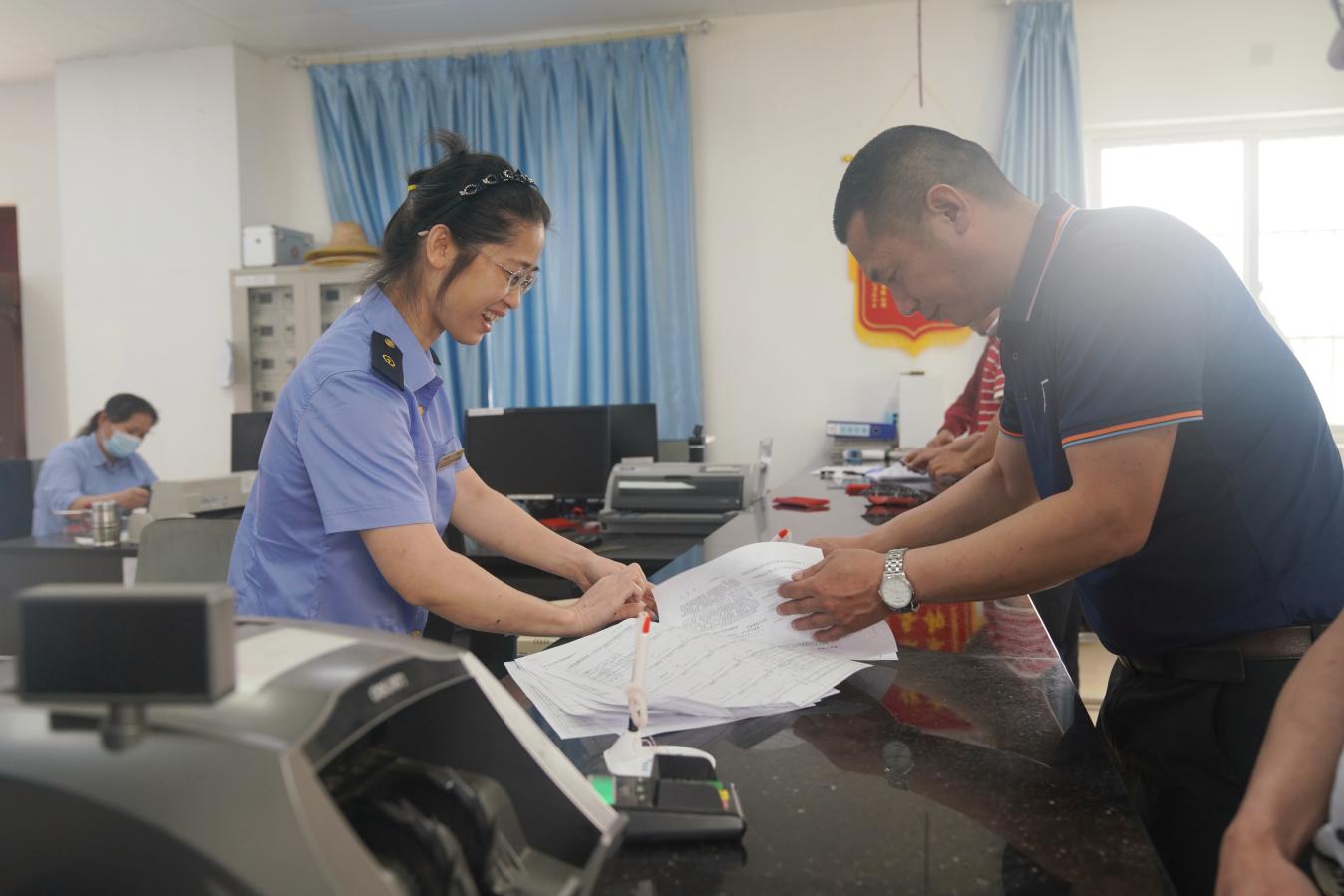 2025年广西始发中越班列年累发运量超去年总量33%(图2)