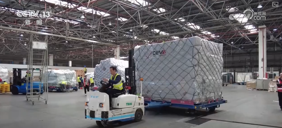 从仓储、航运、软件等多领域亮眼“成绩单”“数”读经济韧性与活力(图9)