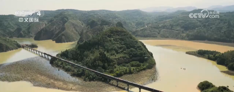 从“连线成片”到“织网结链”中欧班列激活亚欧物流脉动更多“中国制造”融入全球产业链(图4)