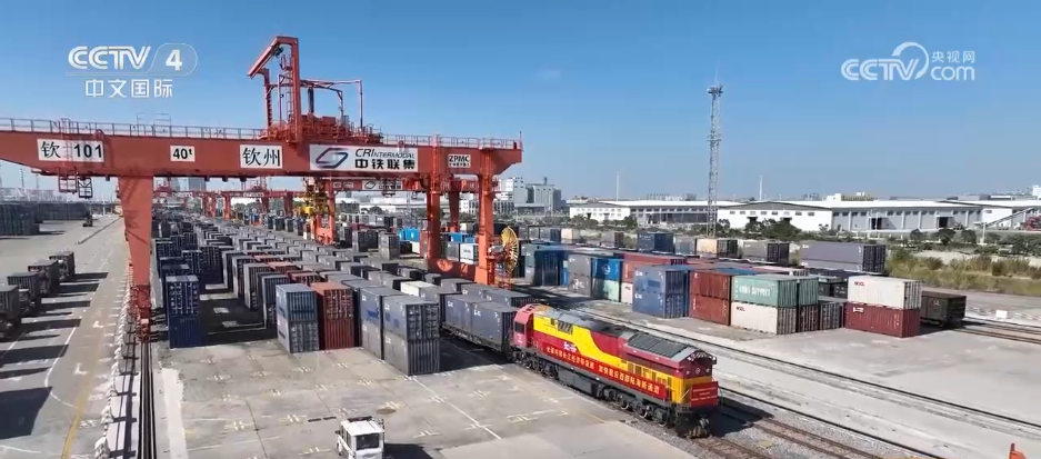 从“连线成片”到“织网结链”中欧班列激活亚欧物流脉动更多“中国制造”融入全球产业链(图6)