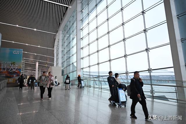 重报深一度｜5000万客流带来什么？——看重庆国际航空枢纽的“流量”变“增量”(图2)