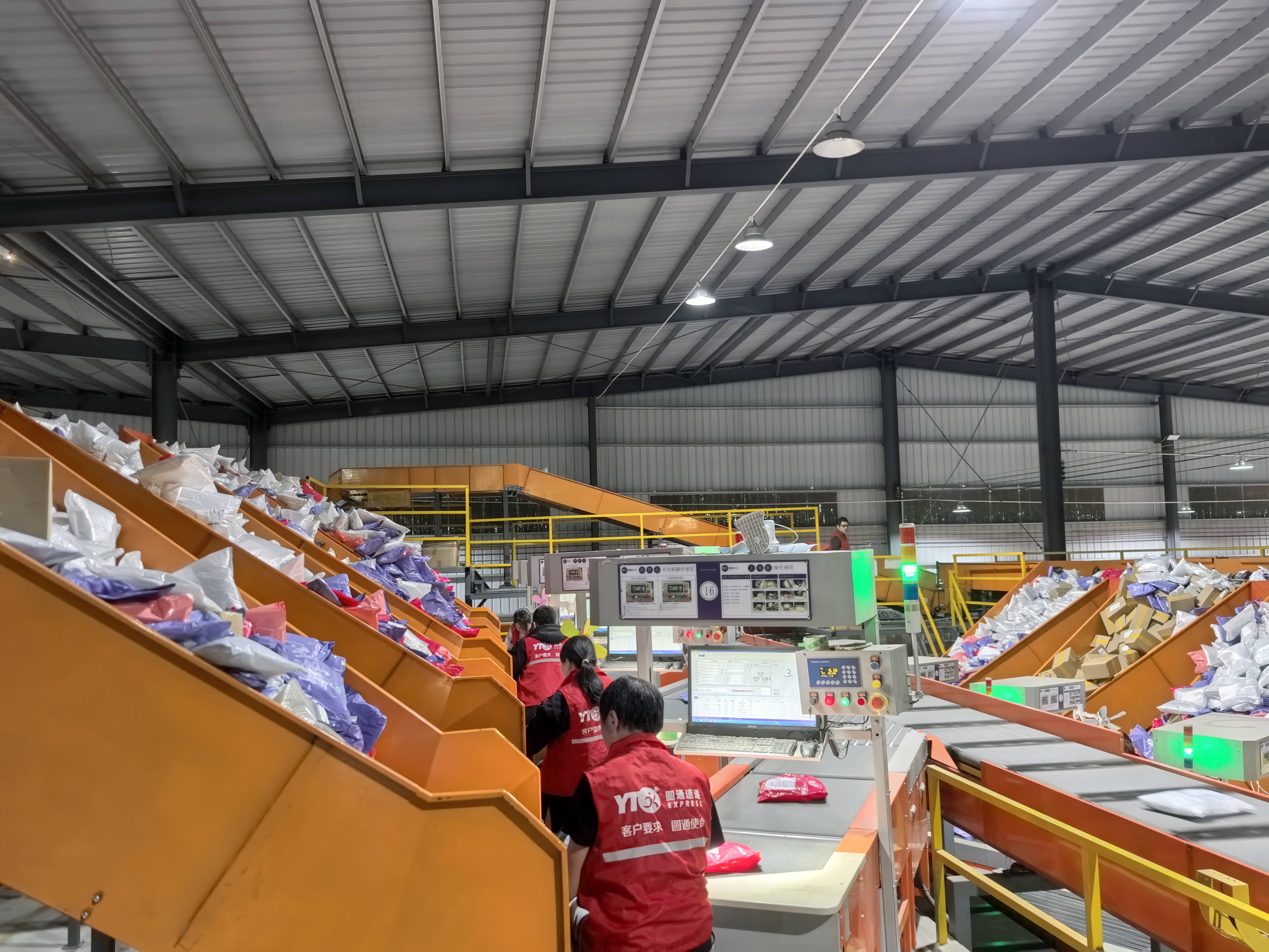 广东故事汇｜“过去是我们找订单现在是订单找我们”——看广东潮阳内衣产业如何突围(图3)