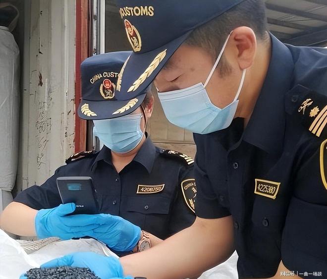 肆意妄为！千吨战略石墨偷运赴美暗中加码美国太空军工产业链(图10)